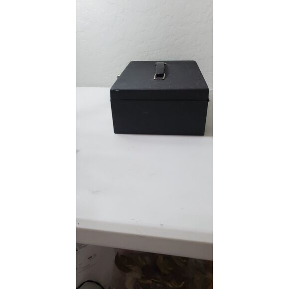 MMF Industries Major Metal Fab Co.  11 x 7.75 x 4 Black Cash Box ~Vintage~ - Picture 6 of 10